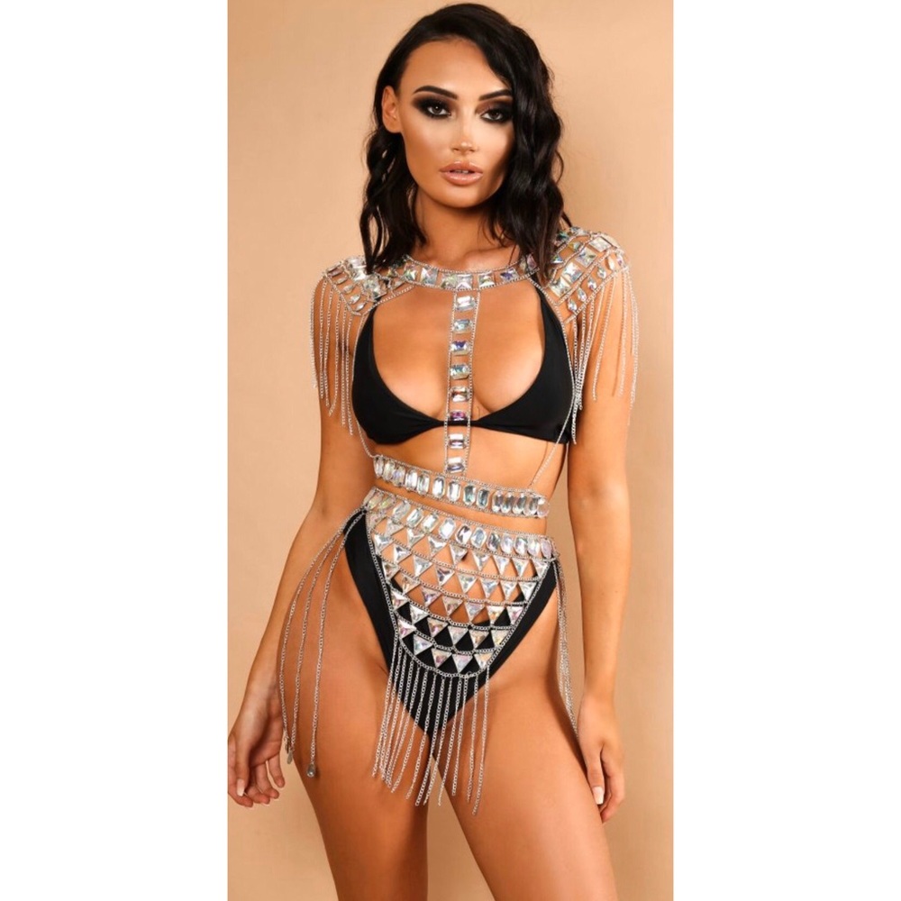 The Ara Gem Two Piece Silver